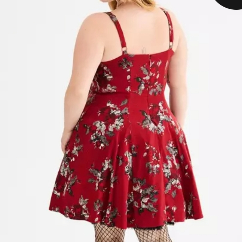 Torrid Retro Collection Red Dress - Picture 2 of 3